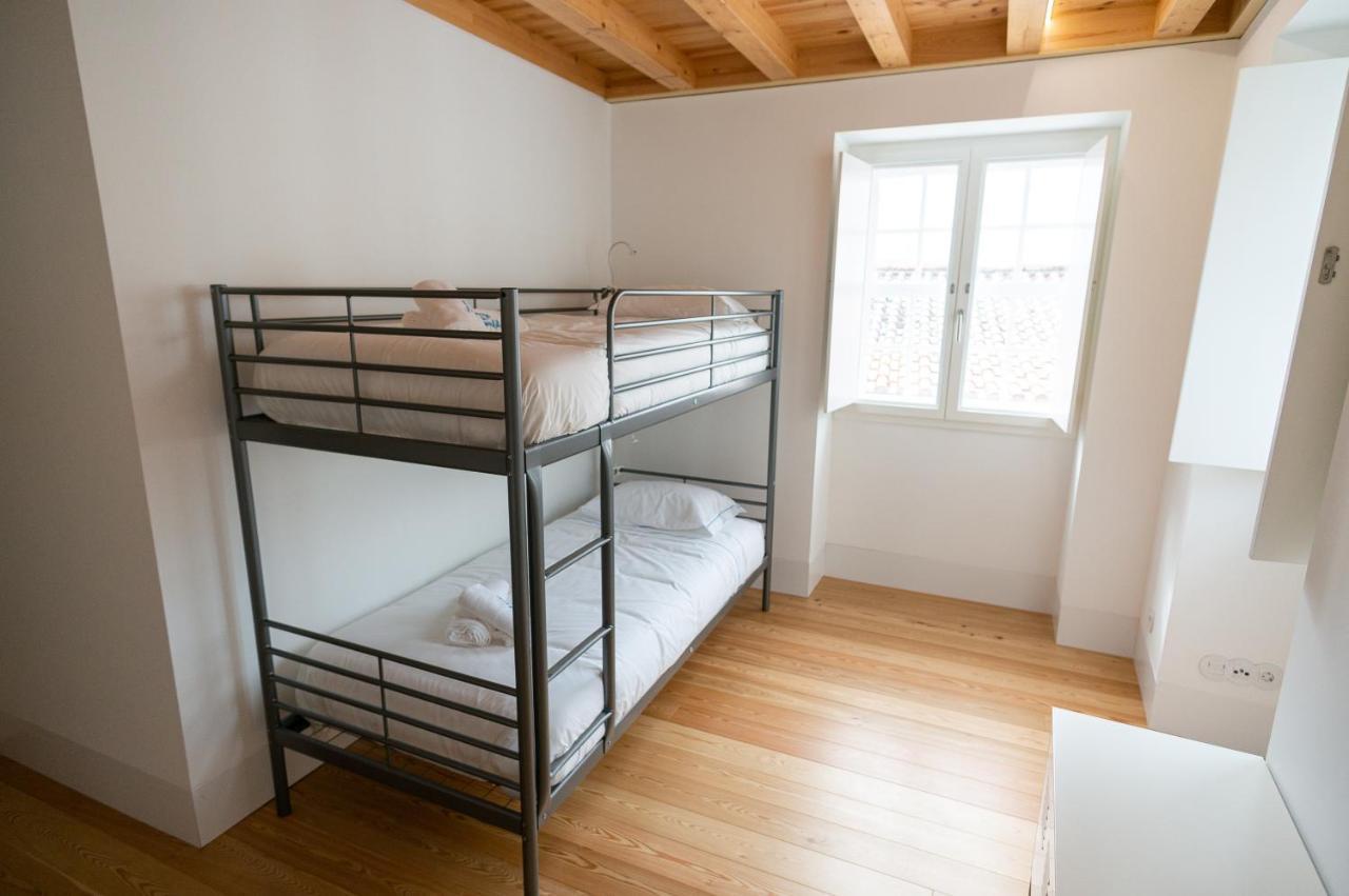 Change The World Hostels - Coimbra - Almedina Εξωτερικό φωτογραφία