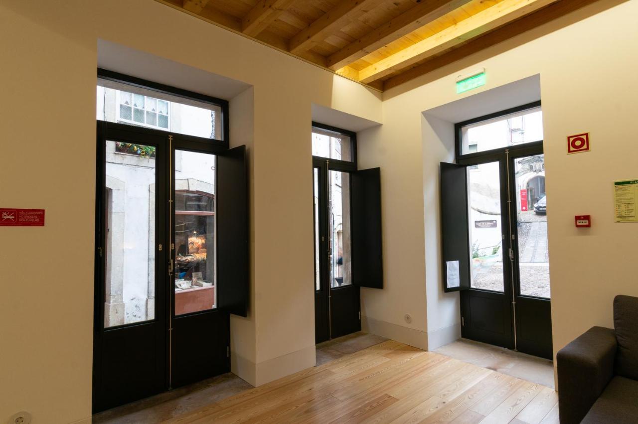 Change The World Hostels - Coimbra - Almedina Εξωτερικό φωτογραφία